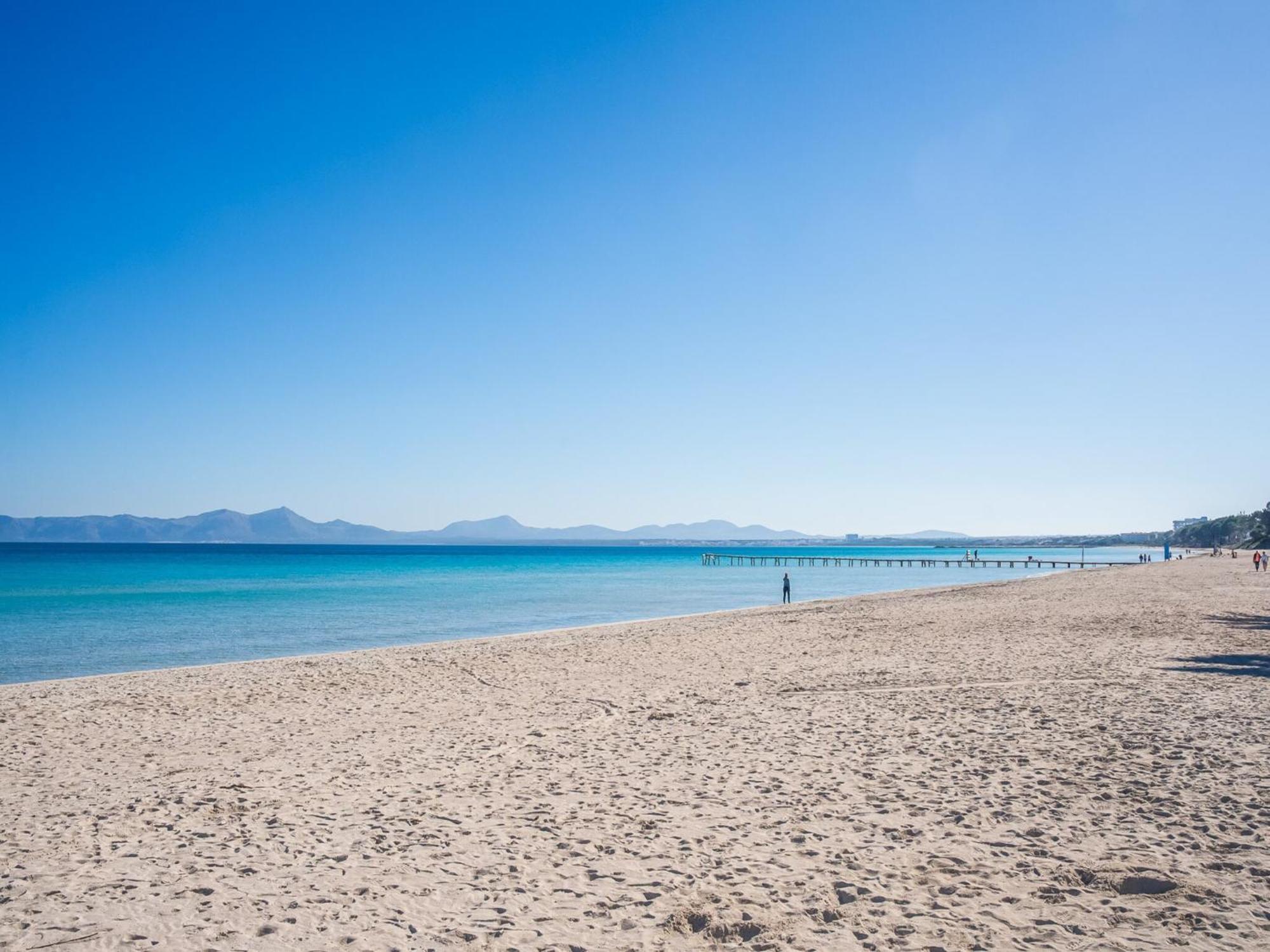 2 Bedroom Spacious Apartment, Majorca