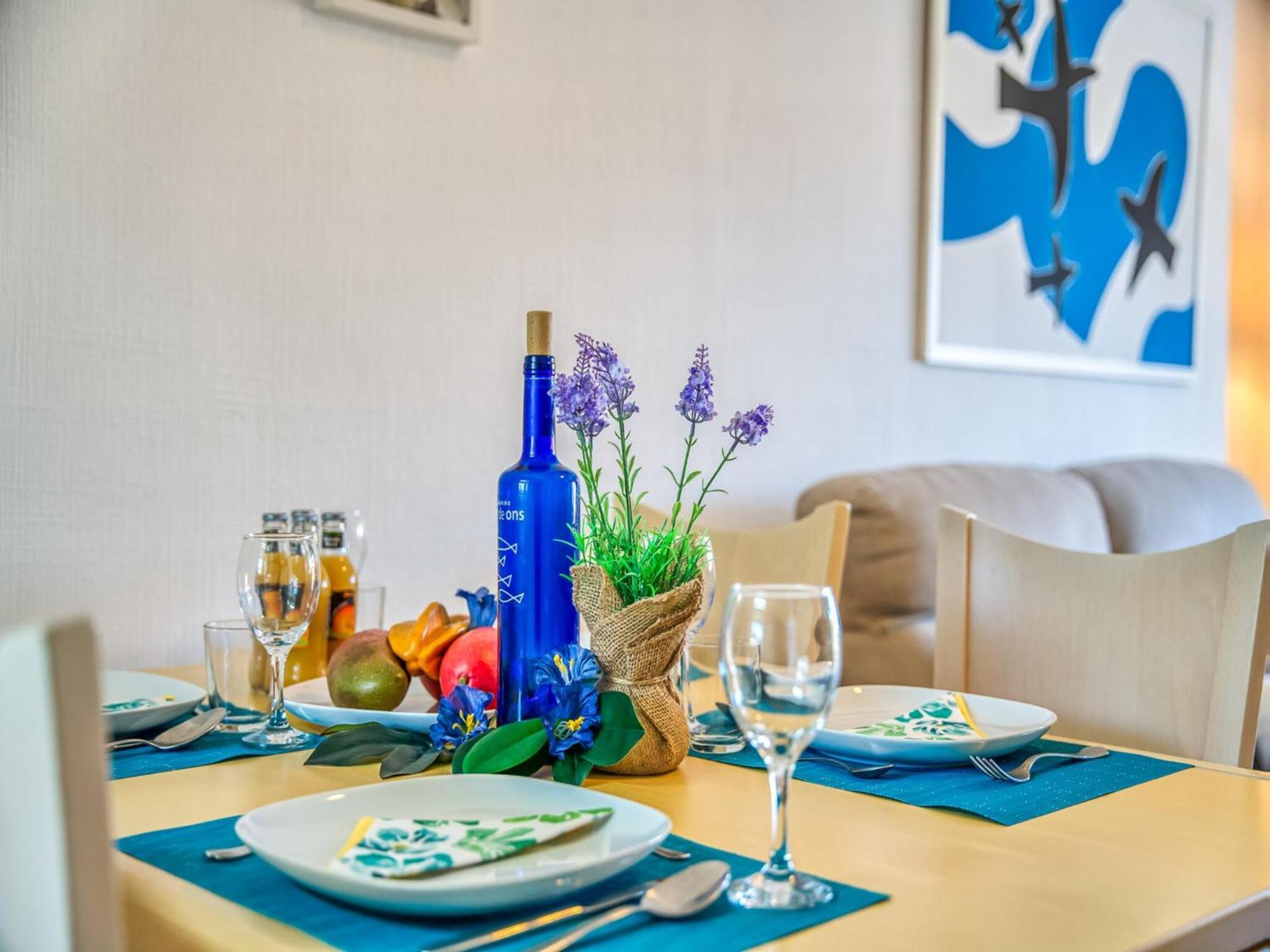 Apartment 2 Bedroom Spacious Apartment, Majorca *